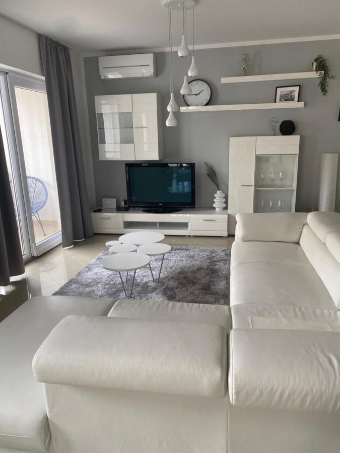 Apartment Bol A6 With Pool From 45 Eur Per Person Ngoại thất bức ảnh
