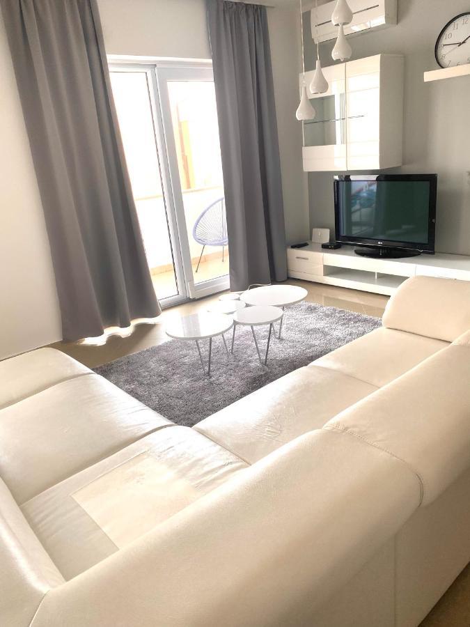 Apartment Bol A6 With Pool From 45 Eur Per Person Ngoại thất bức ảnh
